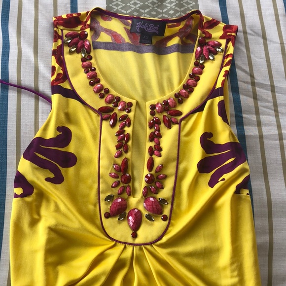 👑Jewel-Neck Yellow Hale Bob Sleeveless Dress! 👑 - Picture 2 of 9